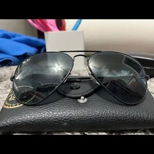 Ray ban aviators